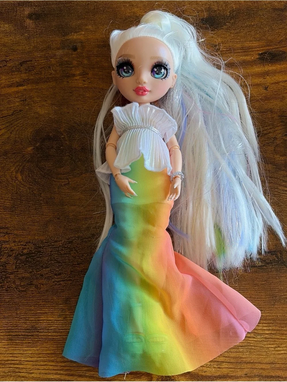 Rainbow High Fantastic Fashion Amaya Raine Doll